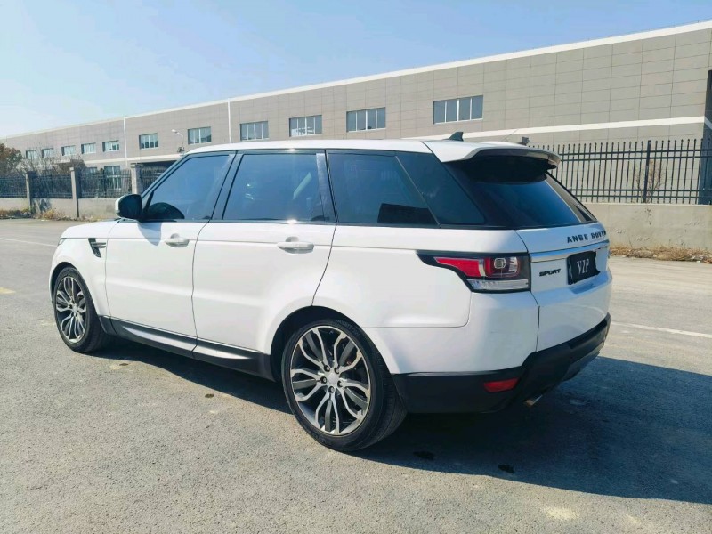 徐州17年路虎揽胜运动4