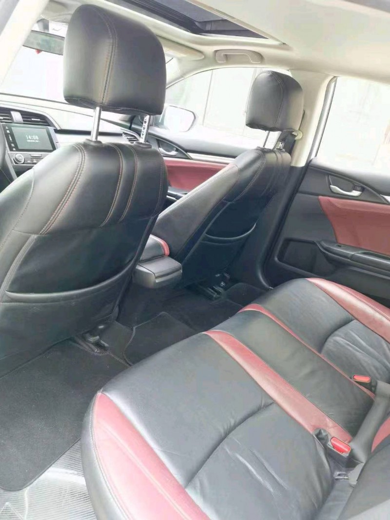 枣庄17年本田思域2