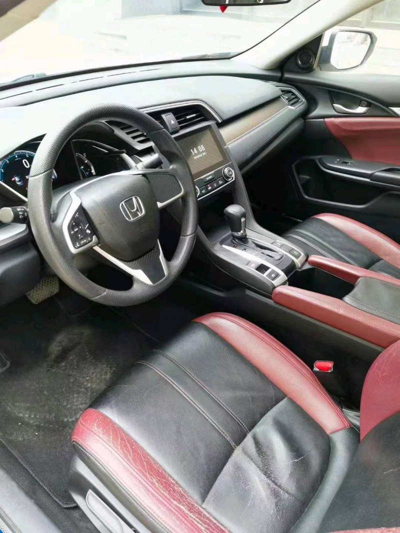 枣庄17年本田思域4