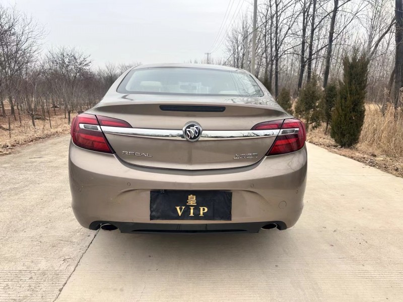 徐州17年别克君威9