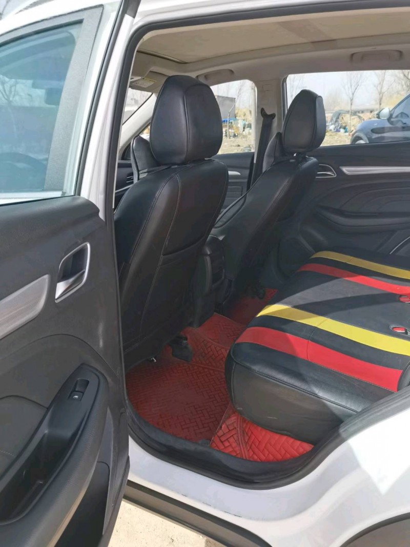 保定21年荣威RX35