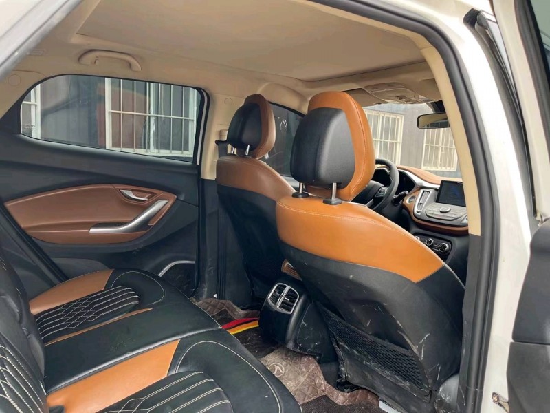 保定17年东南汽车DX76