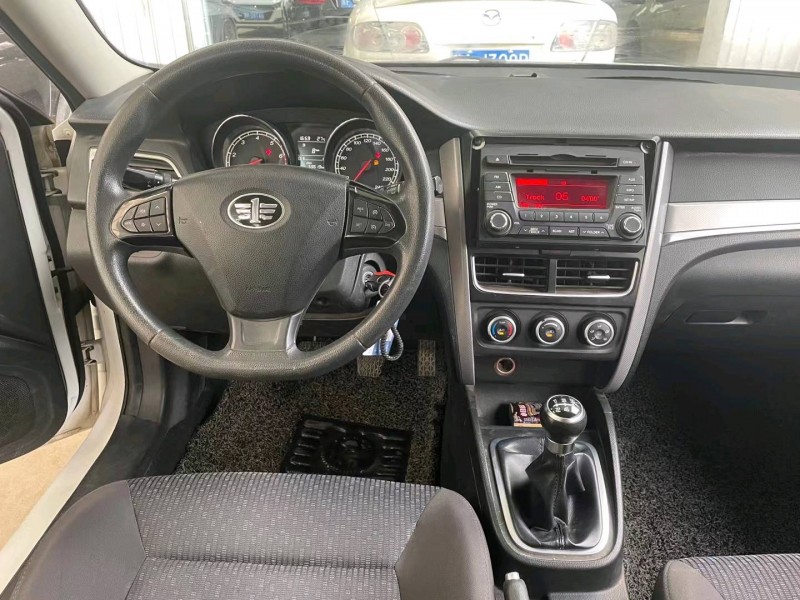 保定18年奔腾B307