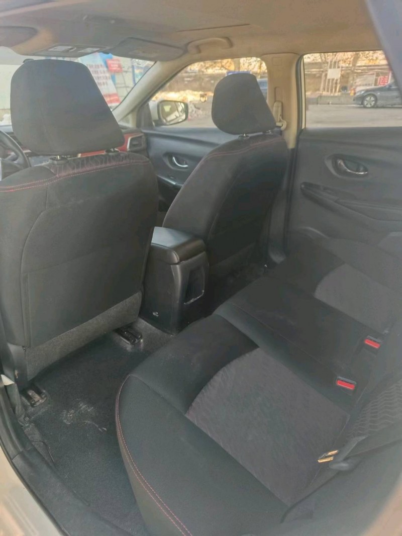 保定16年日产蓝鸟4