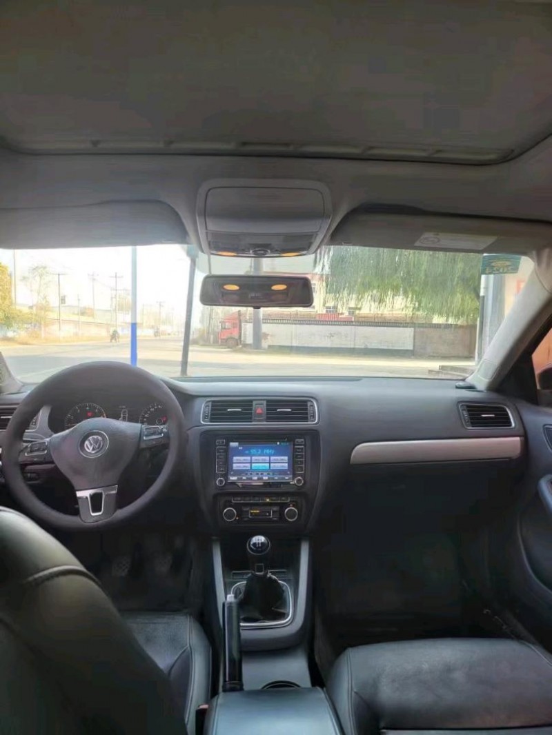 保定14年大众速腾6