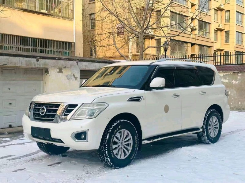 枣庄18年日产途乐3