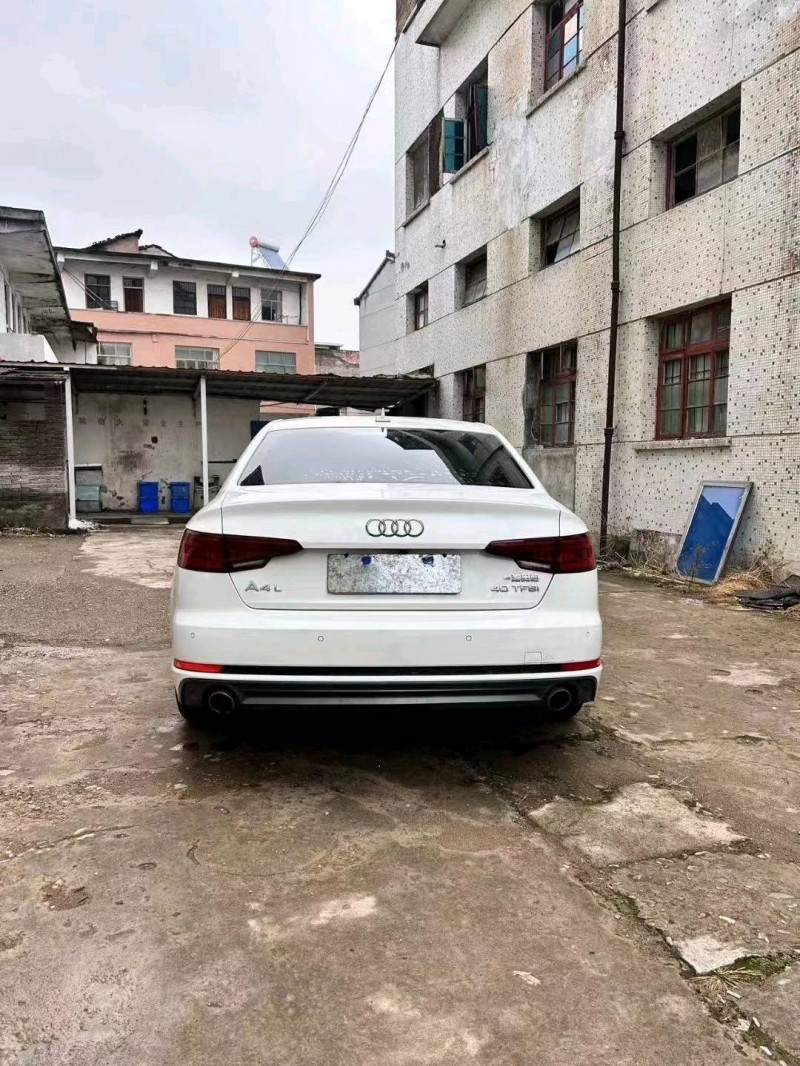 溫州18年奧迪A4L7