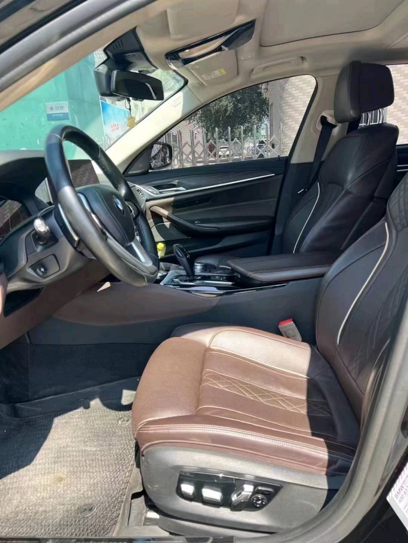 保定19年宝马5系7