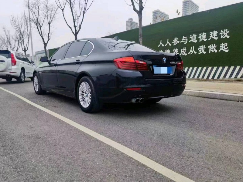 东营16年宝马5系8