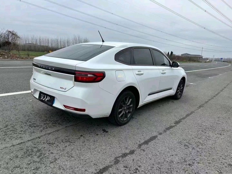常州22年寶駿RC56
