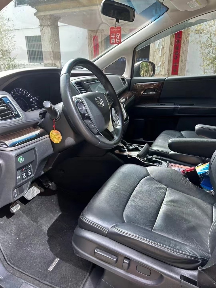 深圳17年本田奥德赛4
