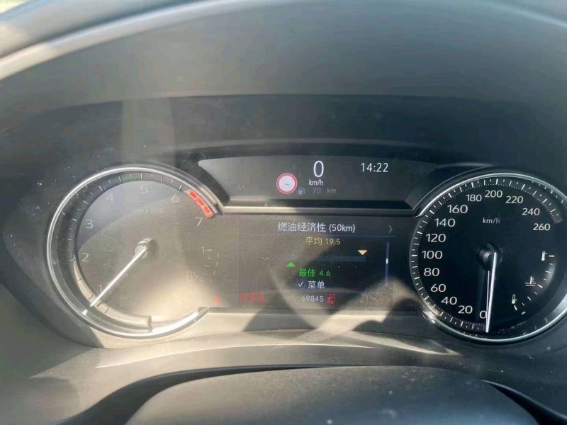枣庄19年凯迪拉克XT45