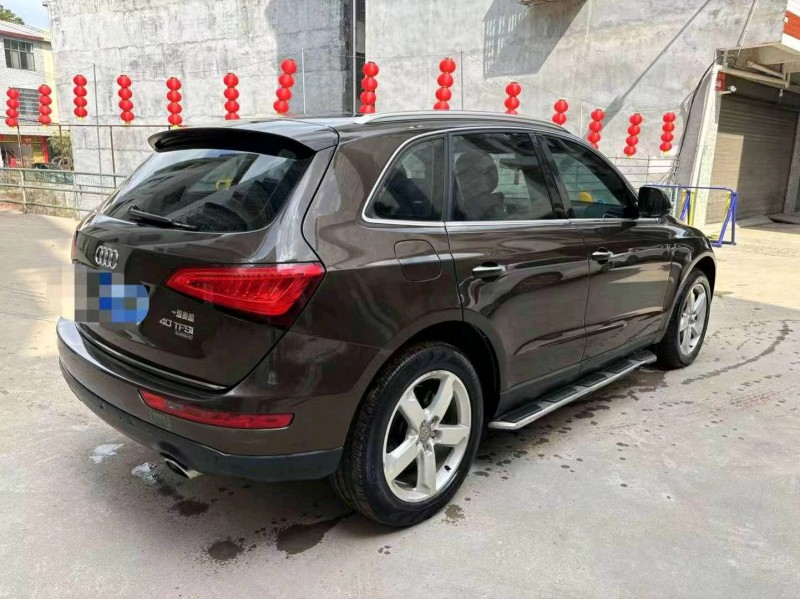 宜昌16年奧迪Q58