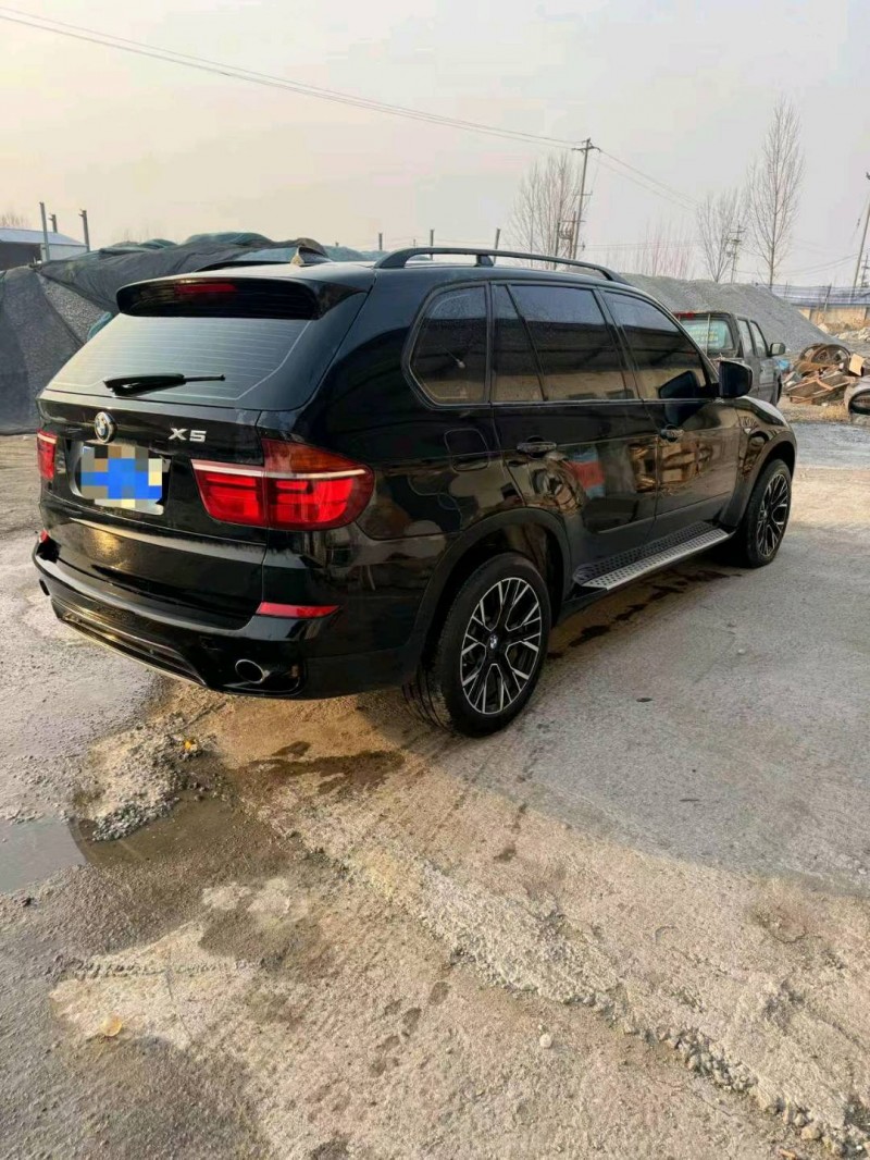东营13年宝马X57