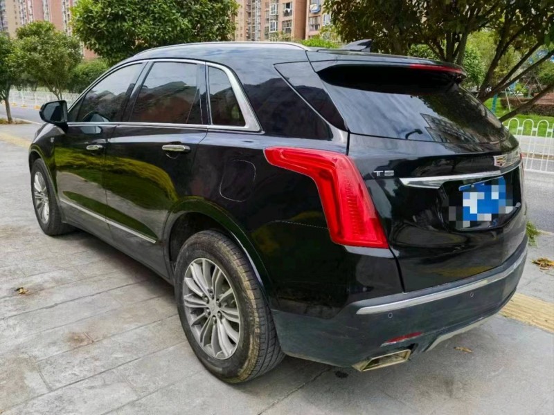 宜昌18年凱迪拉克XT52