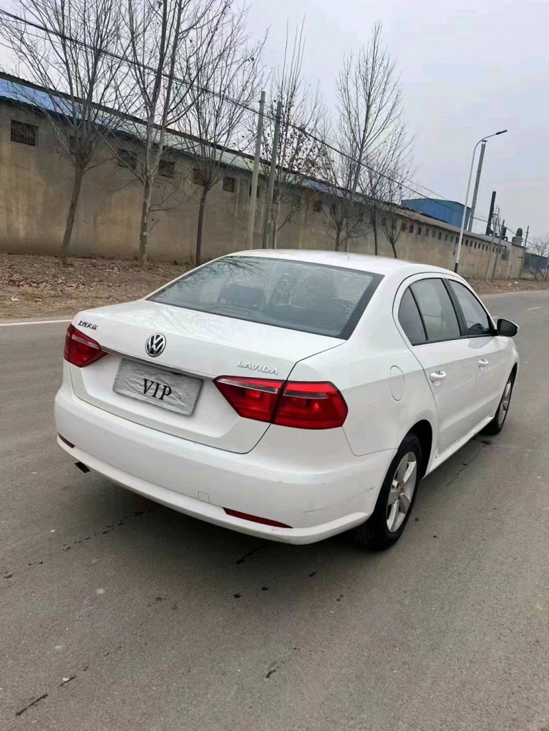 邯郸17年大众朗逸4