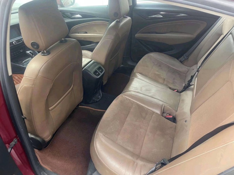 枣庄18年别克君威2