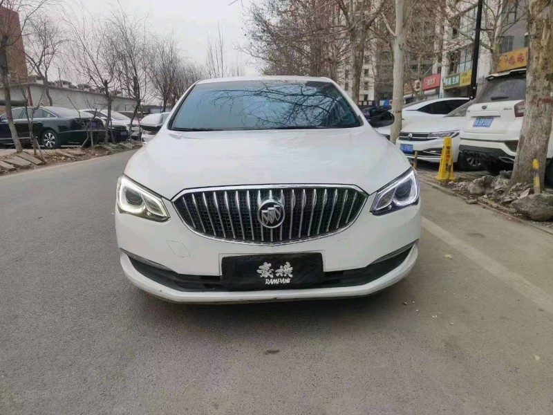 枣庄17年别克英朗1