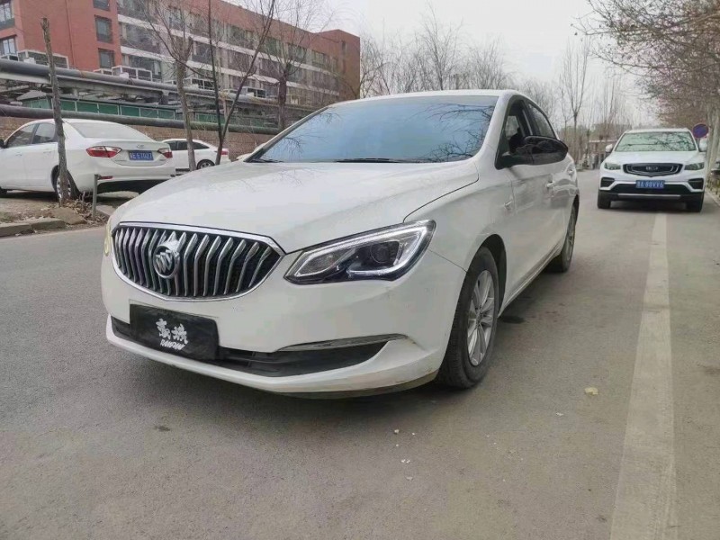 枣庄17年别克英朗2