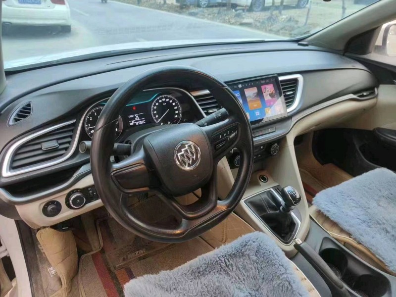 枣庄17年别克英朗4