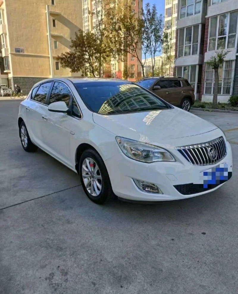 枣庄15年别克英朗3