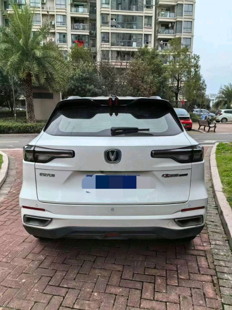嘉興22年長安汽車CS554