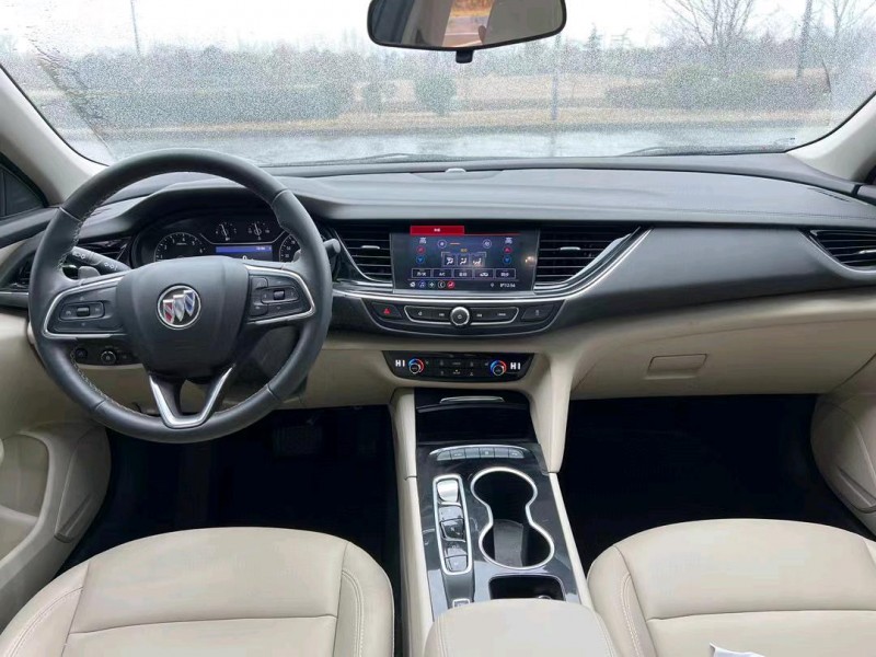 盐城21年别克君威6