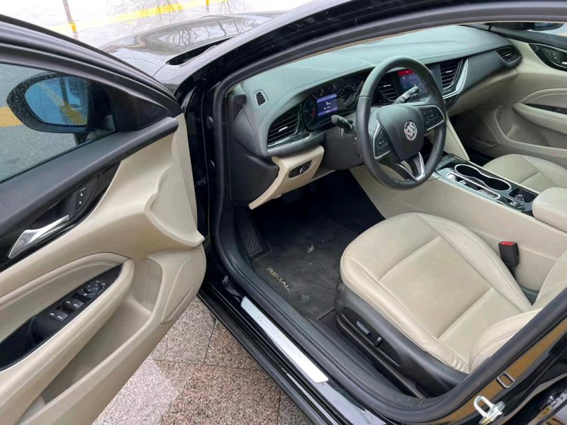 盐城21年别克君威7