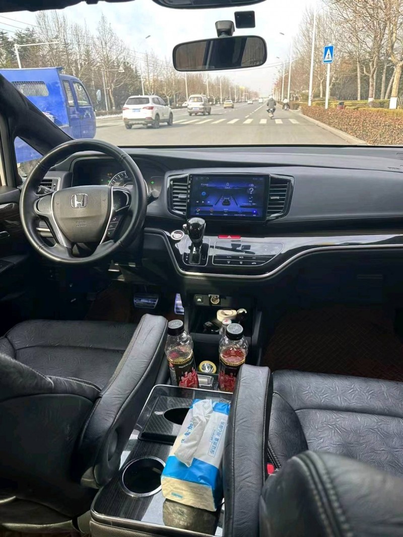 枣庄21年本田奥德赛5