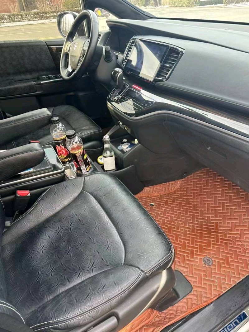 枣庄21年本田奥德赛8