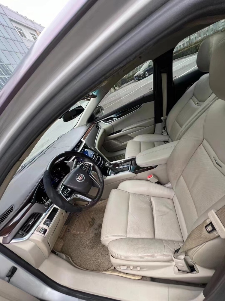 青岛15年凯迪拉克XTS2