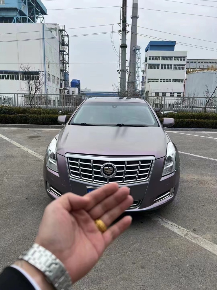 青岛15年凯迪拉克XTS1