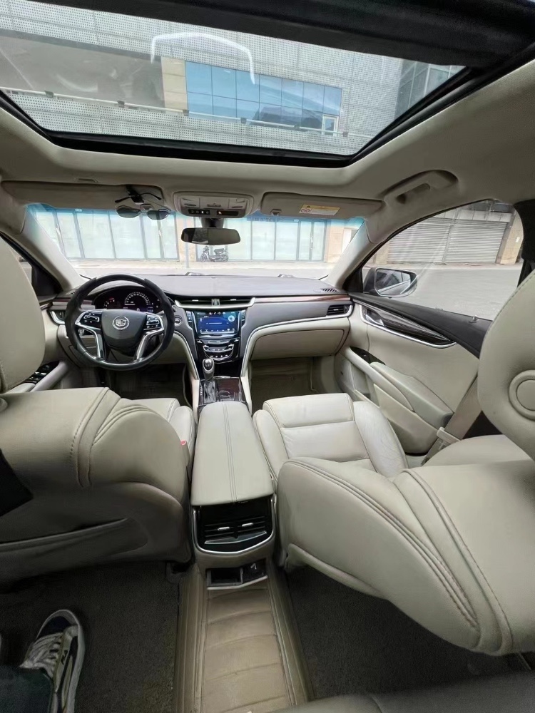 青岛15年凯迪拉克XTS3