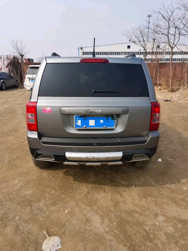 保定14年Jeep指南者8