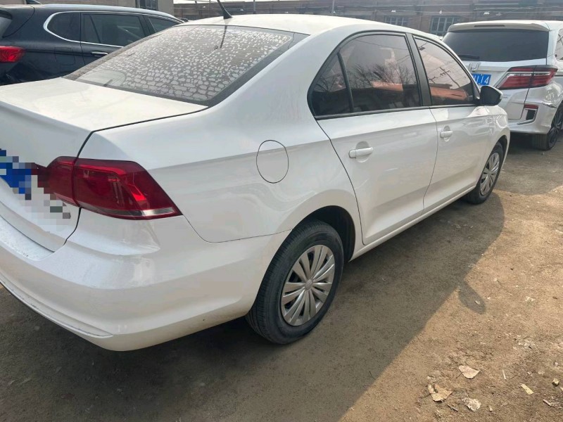 保定17年大众桑塔纳7