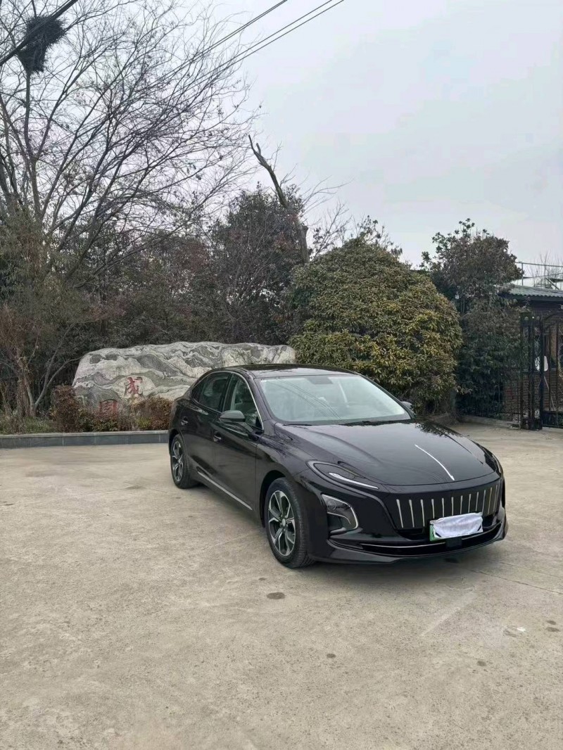徐州23年红旗E-QM52
