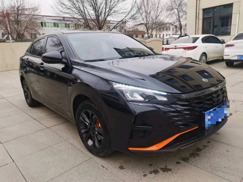 保定22年东风奕炫3