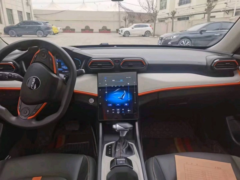 保定22年东风奕炫5