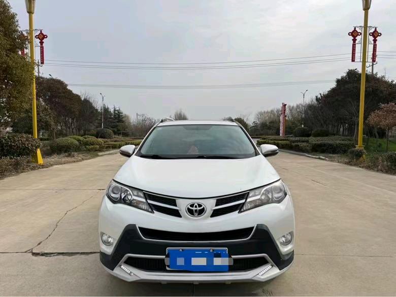 盐城16年丰田RAV4荣放1