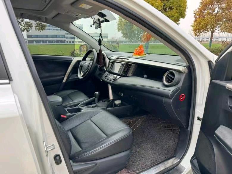 盐城16年丰田RAV4荣放6