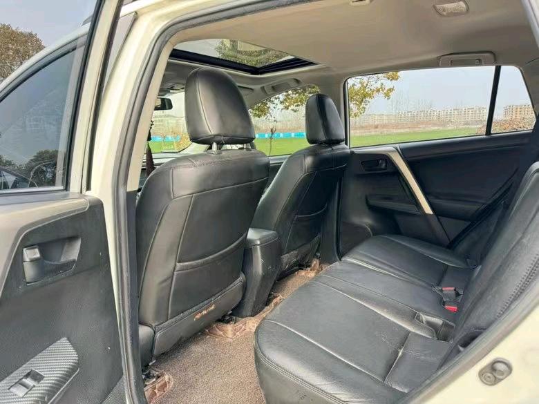盐城16年丰田RAV4荣放8