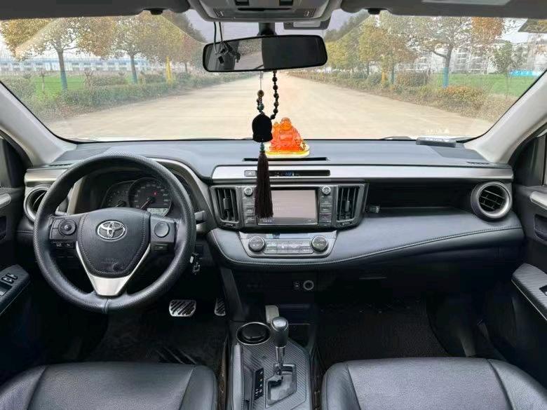 盐城16年丰田RAV4荣放9
