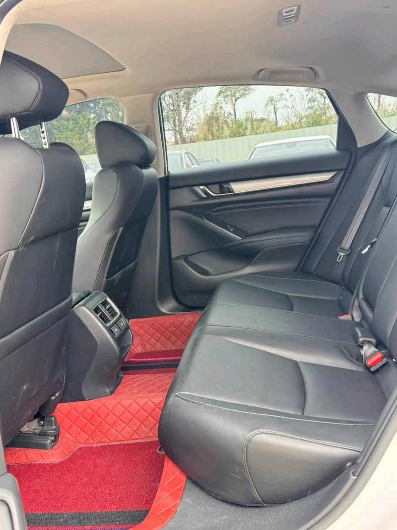 广州22年本田雅阁7