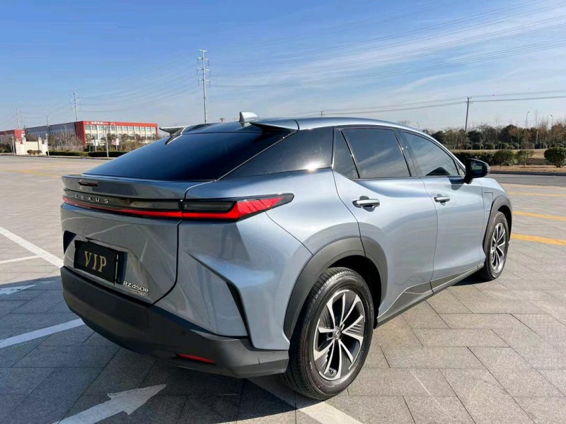 盐城23年雷克萨斯RX8