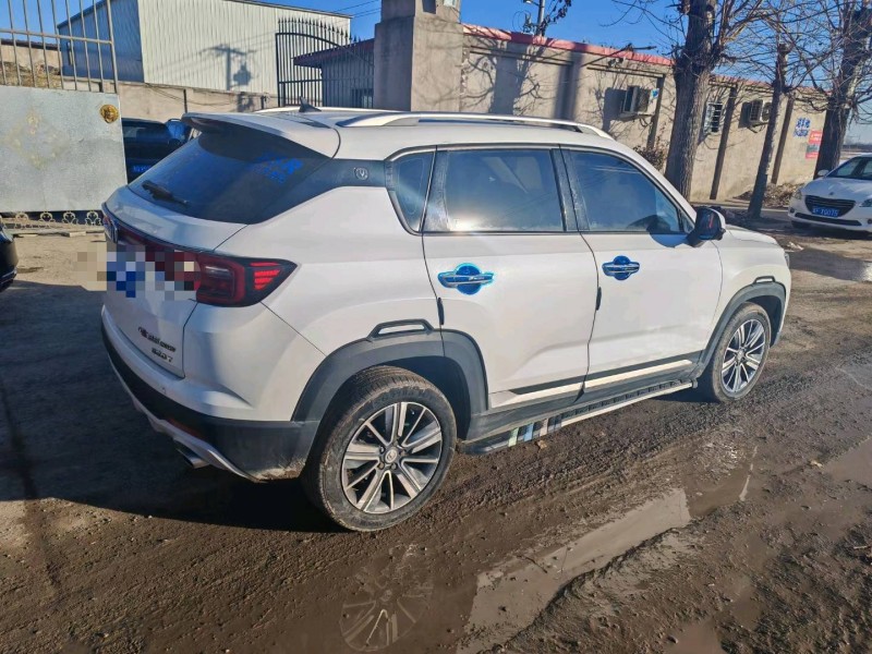 保定20年长安汽车CS358