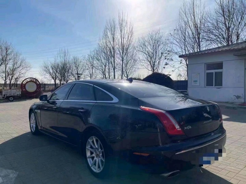 天津13年捷豹XJL4