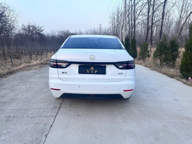 徐州22年威马汽车E59