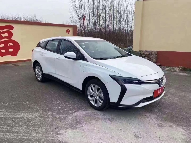 青岛23年别克微蓝3