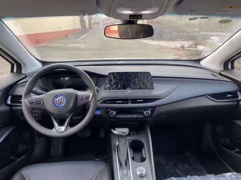 青岛23年别克微蓝7