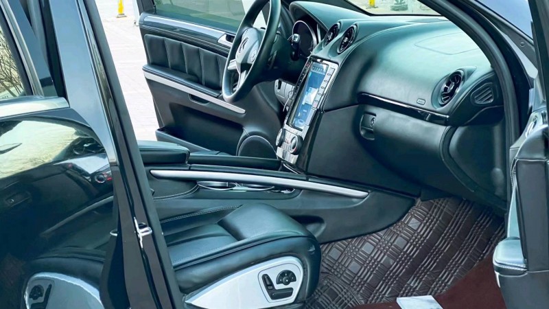 保定12年奔驰GL7